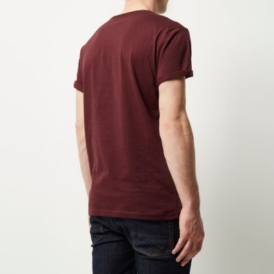 Dark red plain chest pocket t-shirt